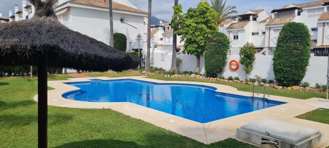 Serenity Luxury , Puerto Banus Marbella Exteriör bild