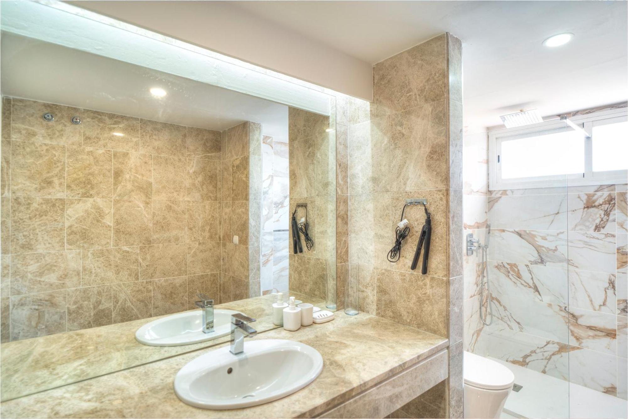 Serenity Luxury , Puerto Banus Marbella Exteriör bild